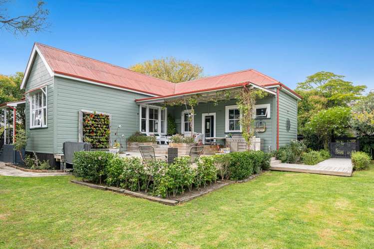 1 Green Lane Helensville_31