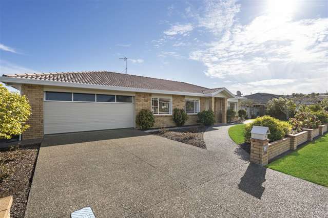 156 Lakeside Drive Orewa_2