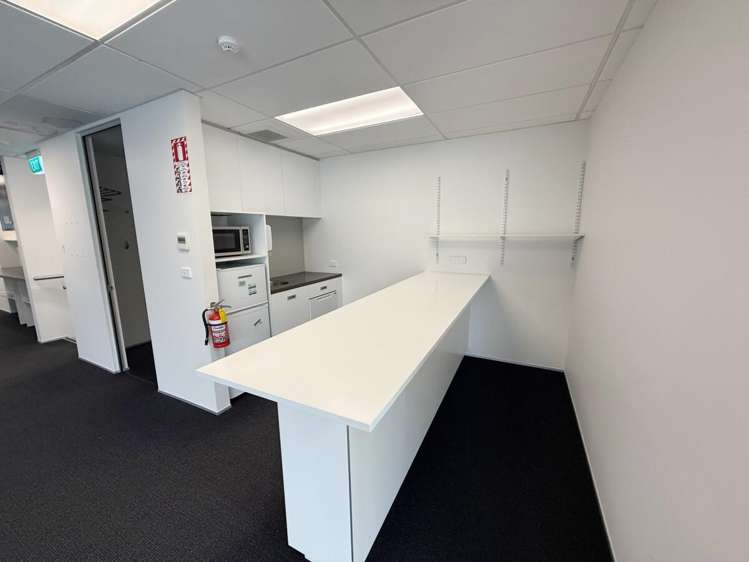 7/9 Sir Gil Simpson Drive Burnside_6