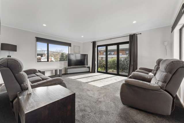 30 Montague Grove Stratford_4