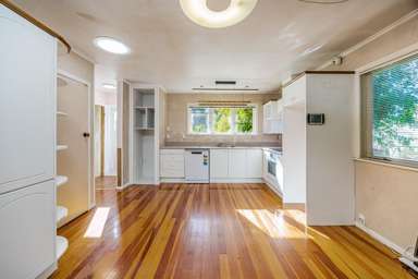 13B James Road_3