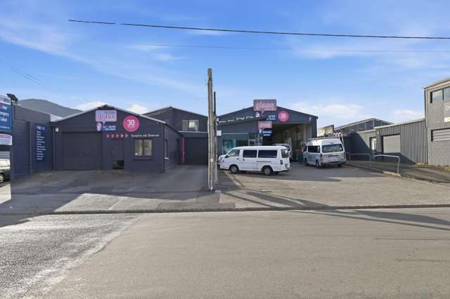 91 and 93 Riri Street Mangakakahi_1