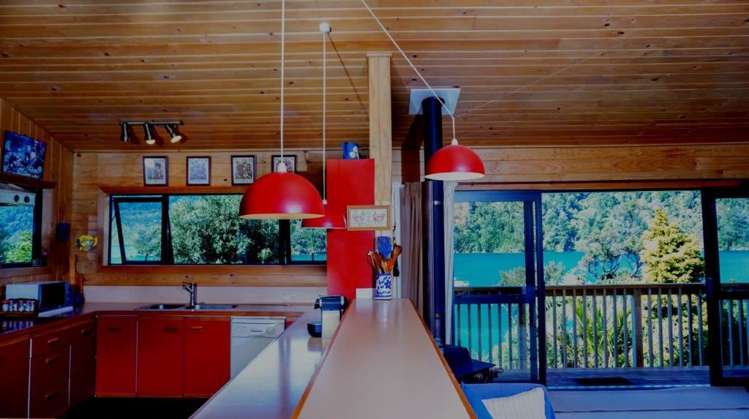 3130 Archers Road Tennyson Inlet_6