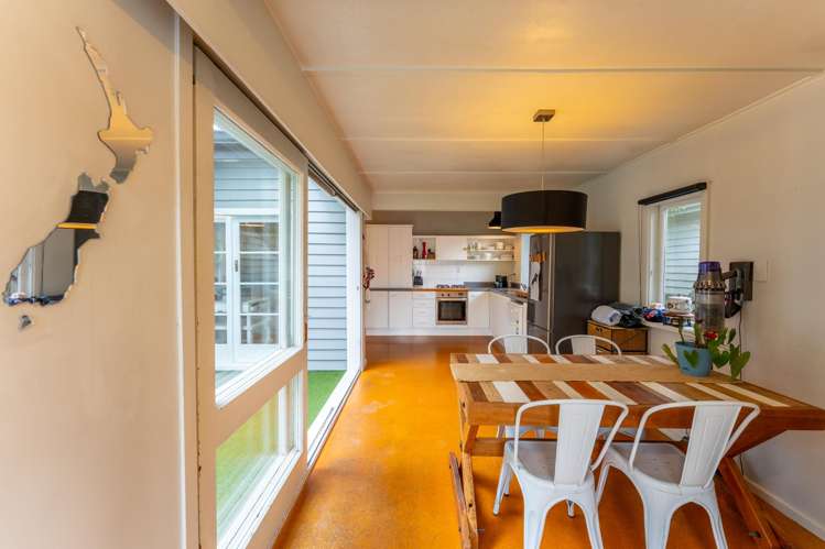 8 Saint Johns Avenue Highfield_6