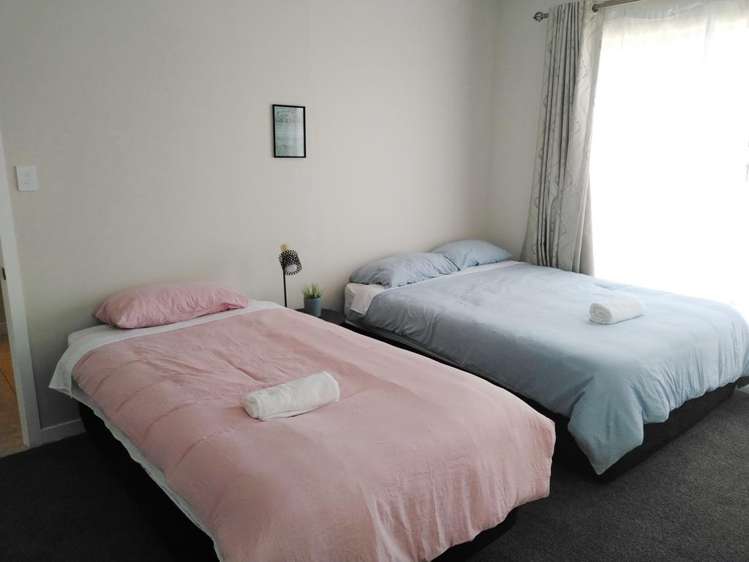 8 Beltany Drive Flat Bush_9