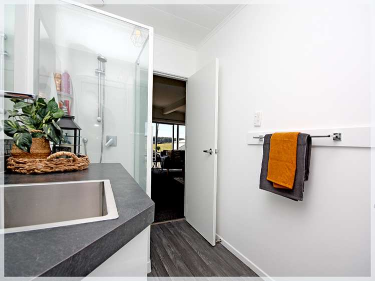 2 Watchorn Place Foxton Beach_19