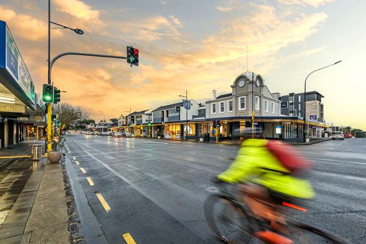 5,7,9 Clonbern Road Remuera_8