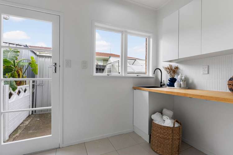 1/31 Taharoto Road Takapuna_20