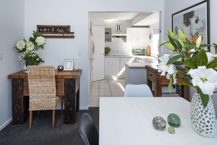 1/50 Drake Street Howick_8