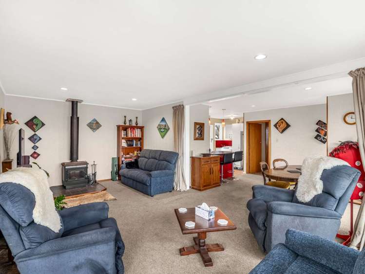 34 Carters Road Aranui_5