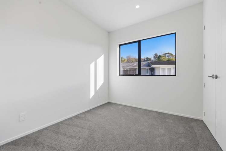 18C Hatherlow Street Glenfield_18