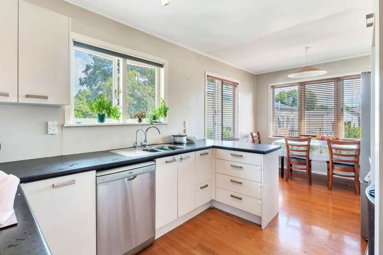 23 Chilcott Road Henderson_6