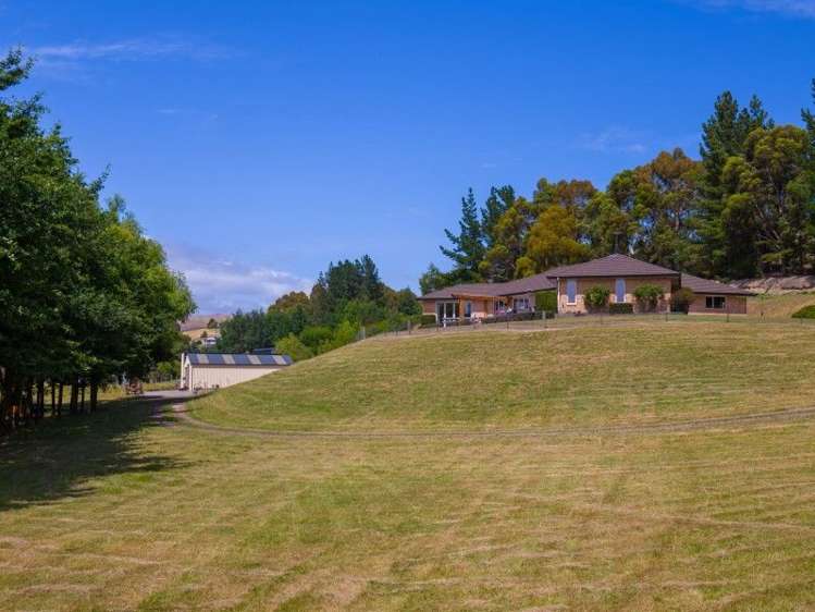 402 Ben Morven Road Fairhall_6