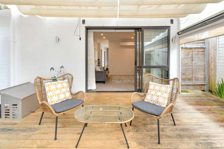 63 Matairangi Avenue Totara Heights_4