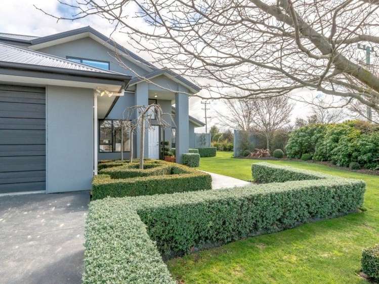 289 Southfield Drive Lincoln_1