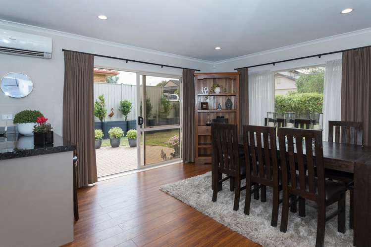 2 Karson Place Flat Bush_10