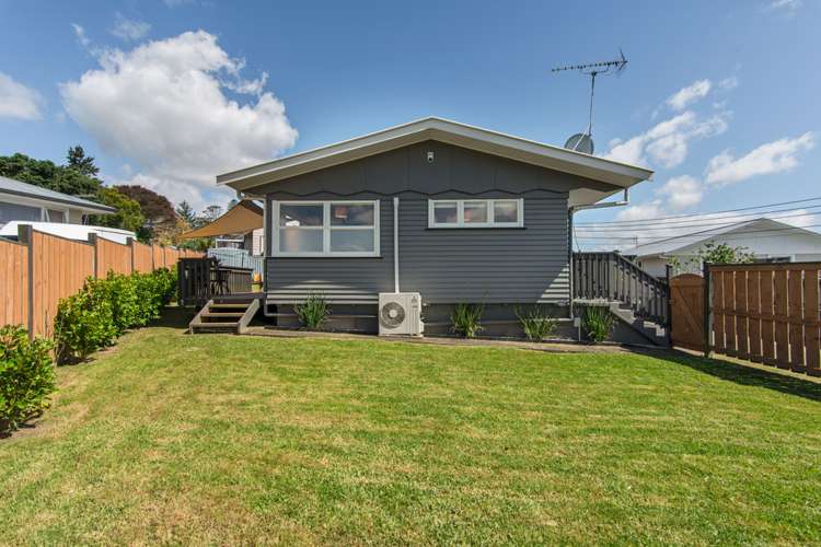 17 Sarona Avenue Glen Eden_19