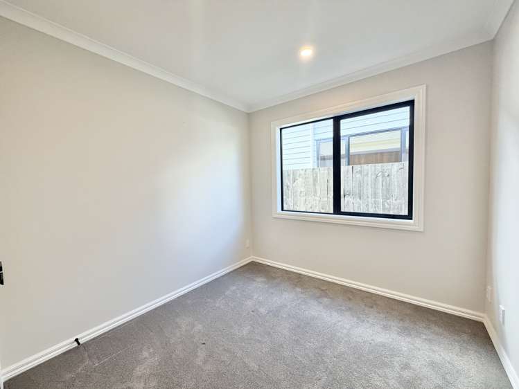 76 Tukutata Crescent Milldale_17