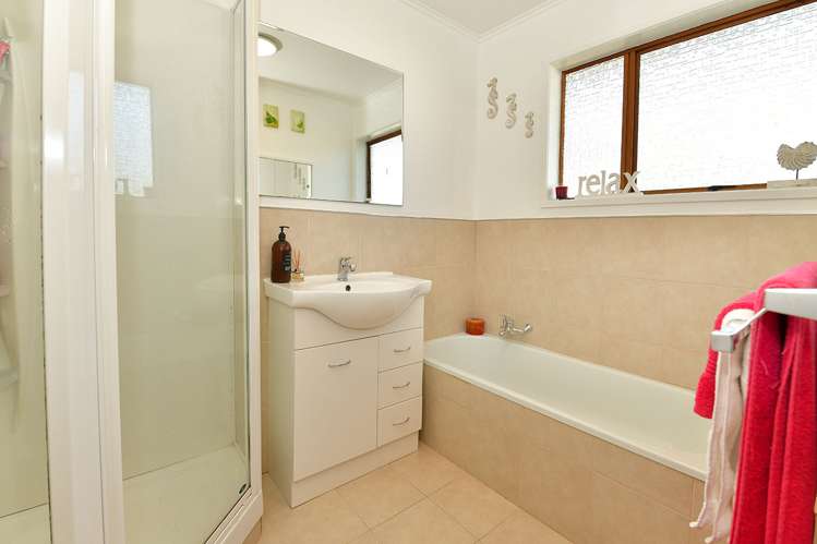 2/92 Florence Avenue Orewa_13