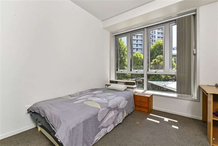 2f/205 Hobson Street Auckland Central_13