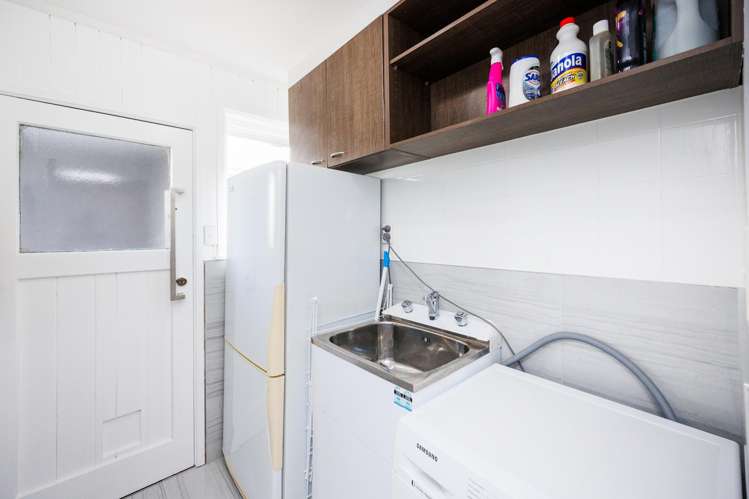 104 Clyde Crescent Roslyn_12