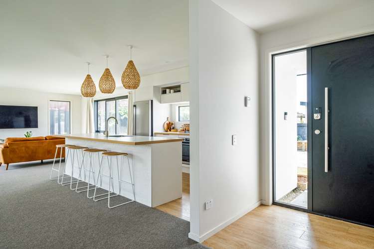 31a Barnes Street Glenwood_7