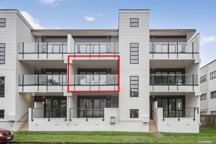 21/11 Carlos Drive Flat Bush_5