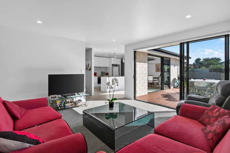 1 Te Akau Place One Tree Point_21