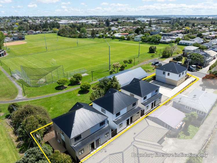 3/18 Albert Road Kelston_24