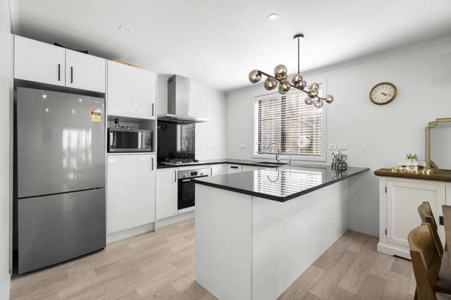 2/65 Cabourne Drive 1071_3