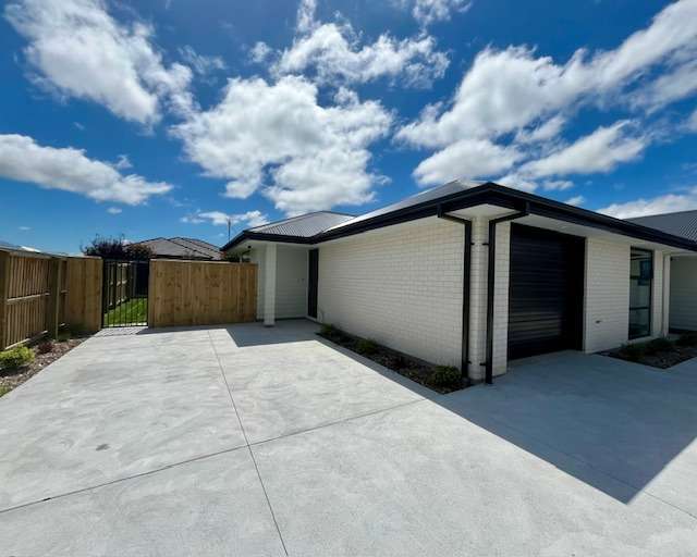 Charming 2-Bedroom Home awaits you!