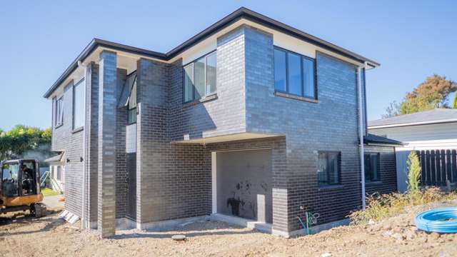 Stunning 5-Bedroom Family Home in Manurewa