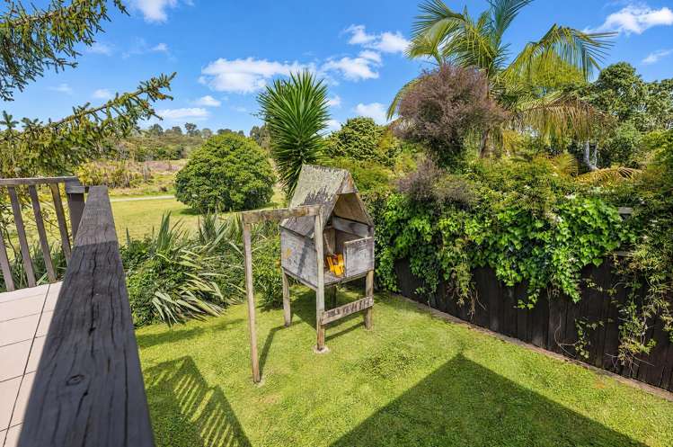 1 and 2, 119 Grand Drive Remuera_22