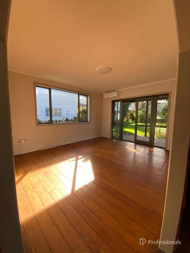 9 Greers Road Weymouth_2