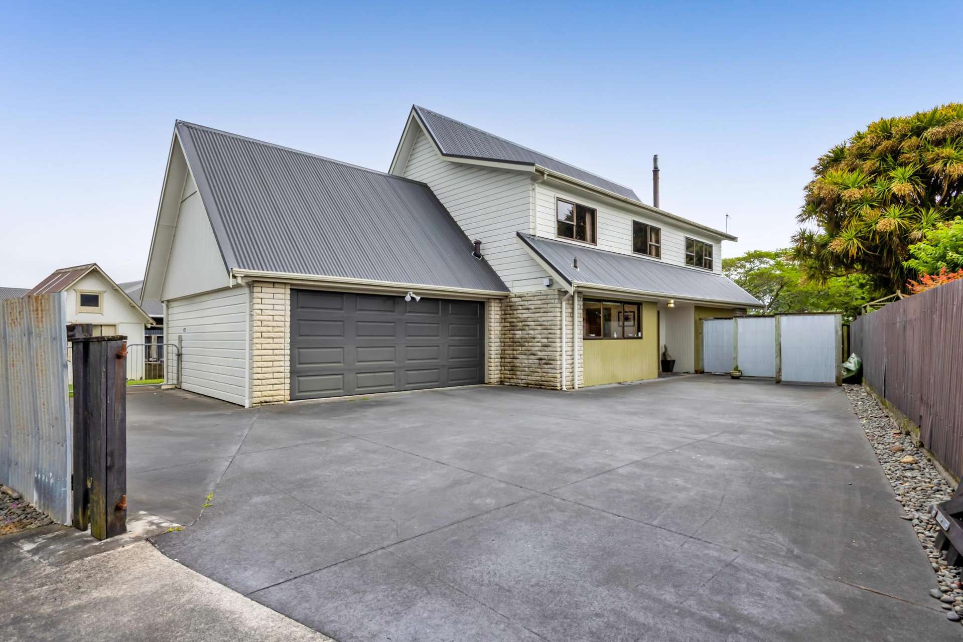 77A Dixon Avenue Hawera_0