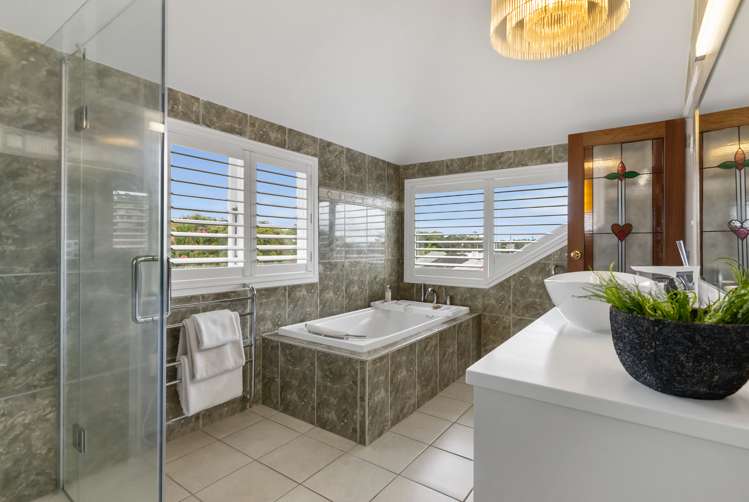 14 Saint Oswalds Road Greenlane_13