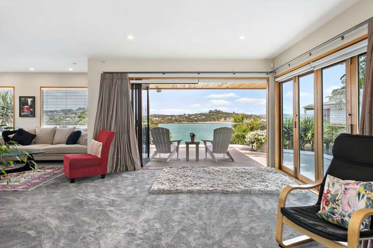 54 Ardern Avenue Stanmore Bay_8