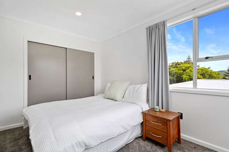 26 Raroa Terrace Tawa_11