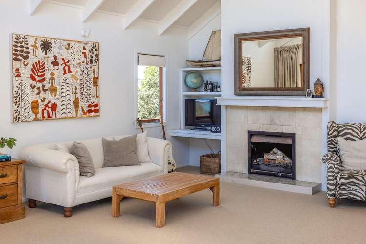 5 Kennedy Point Road Surfdale_4