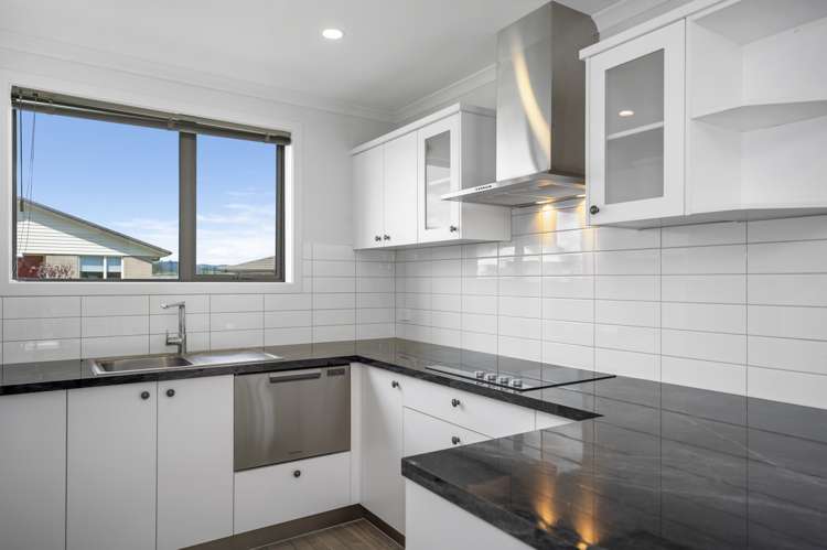 91/4 Greystone Place Omokoroa_5