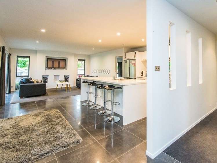 16 Pickwick Road Otamatea_1