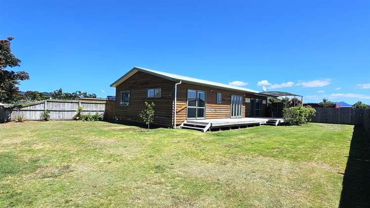 192 Ngaio Drive Matarangi_0