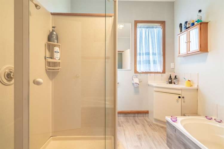 102 Fox Street Avenal_10