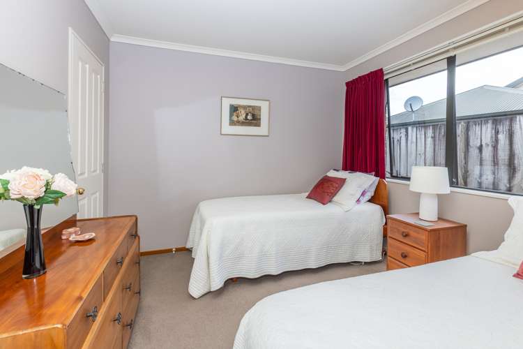 12 Kirk Close Rototuna_15