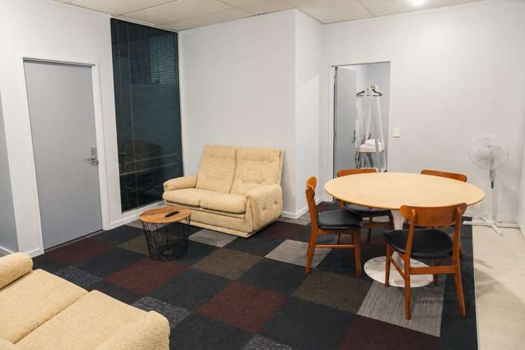 2H/107 Manners Street Te Aro_1