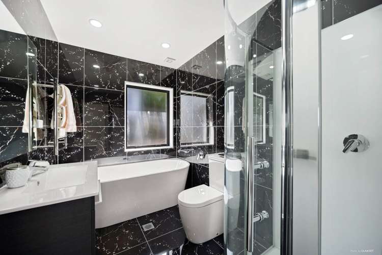 24 Ascension Crescent Orewa_13