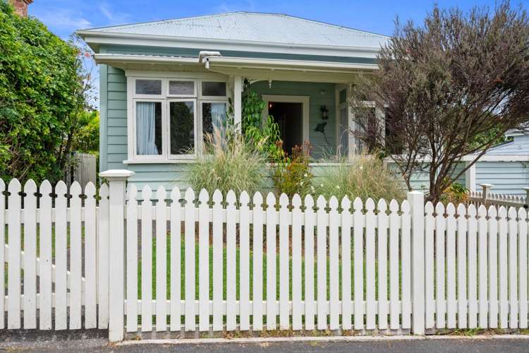 37 Ewen Alison Avenue Devonport_15