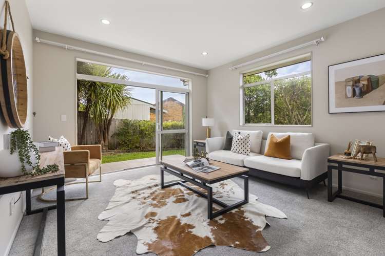 7 Gordon Stanley Drive Massey_5