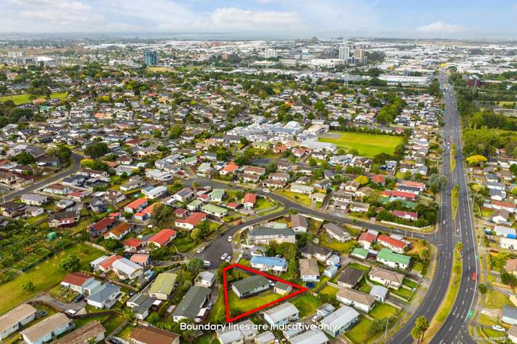 8 Constance Place Clover Park_15