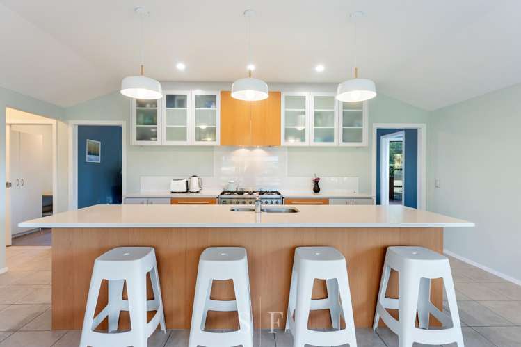 22 Fairway Oaks Drive Waikanae Beach_4